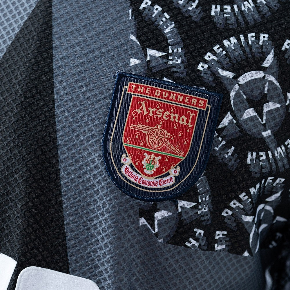 Arsenal Jersey 2001-02 Goalkeeper Retro Football Kit Long product image 4