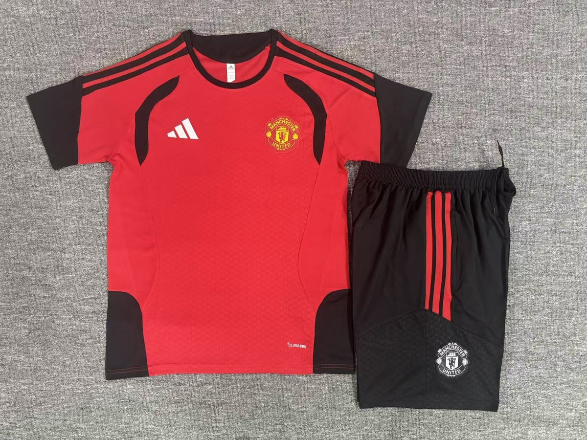 Kids Manchester United Training Tracksuits 2026-2027 product image 2