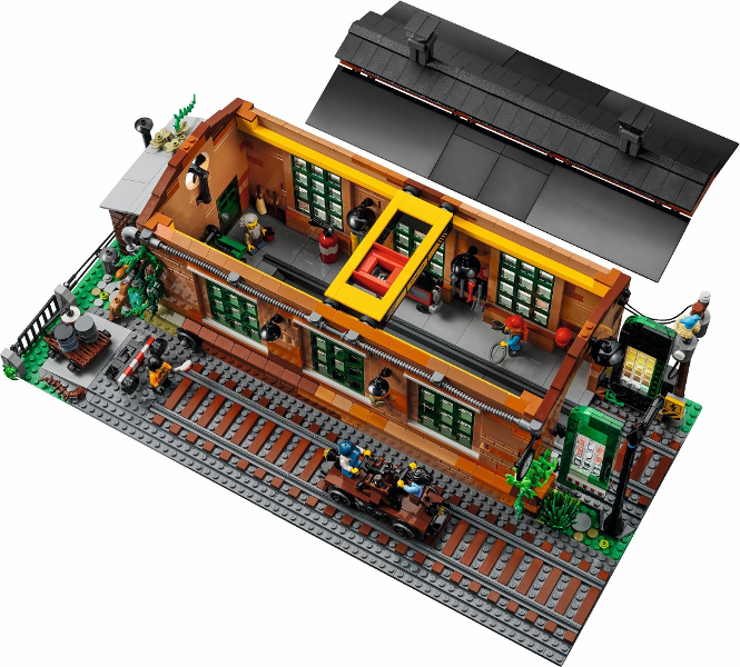 910033 Old Train Engine Shed (Bricklink Designer Program) product image 2, provided for visual reference and product detail