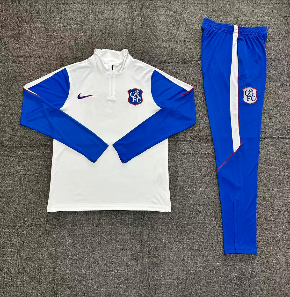 Kids Chelsea Training Tracksuits 2026-2027 Football Kit product image 2