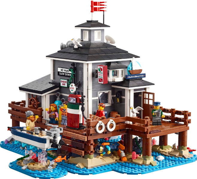 910040 Harbormaster's Office (Bricklink Designer Program) product image 2, provided for visual reference and product detail