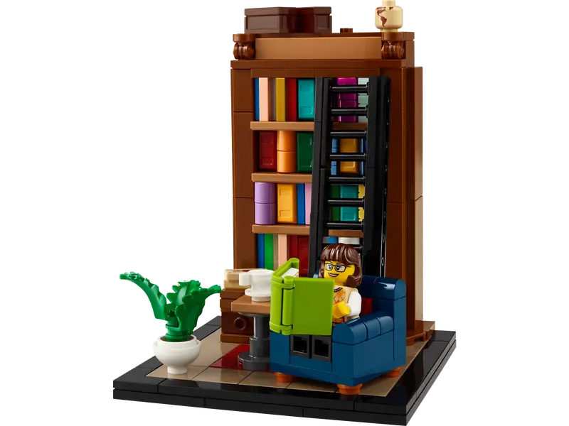 LEGO IDEAS Books Are My Passion 40698 product image 3, provided for visual reference and product detail review