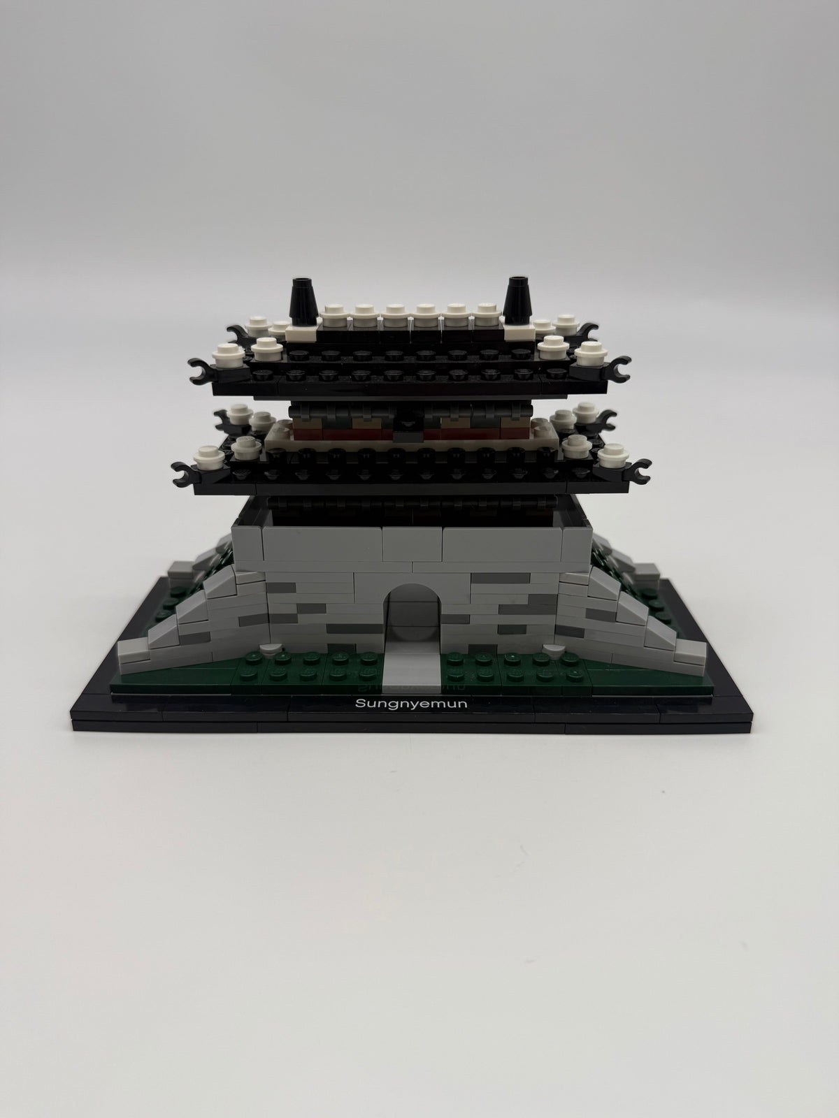 Sungnyemun product image 1, provided for visual reference and product detail review