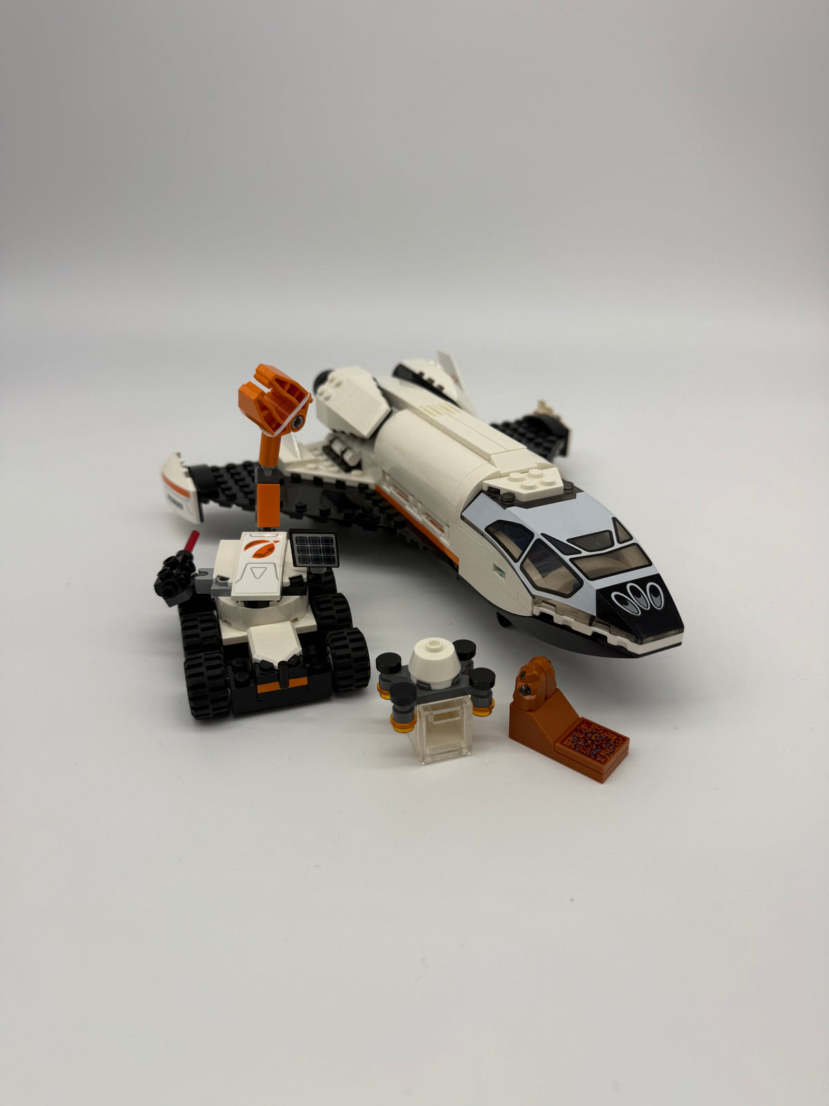 Mars Research Shuttle product image 2, provided for visual reference and product detail review