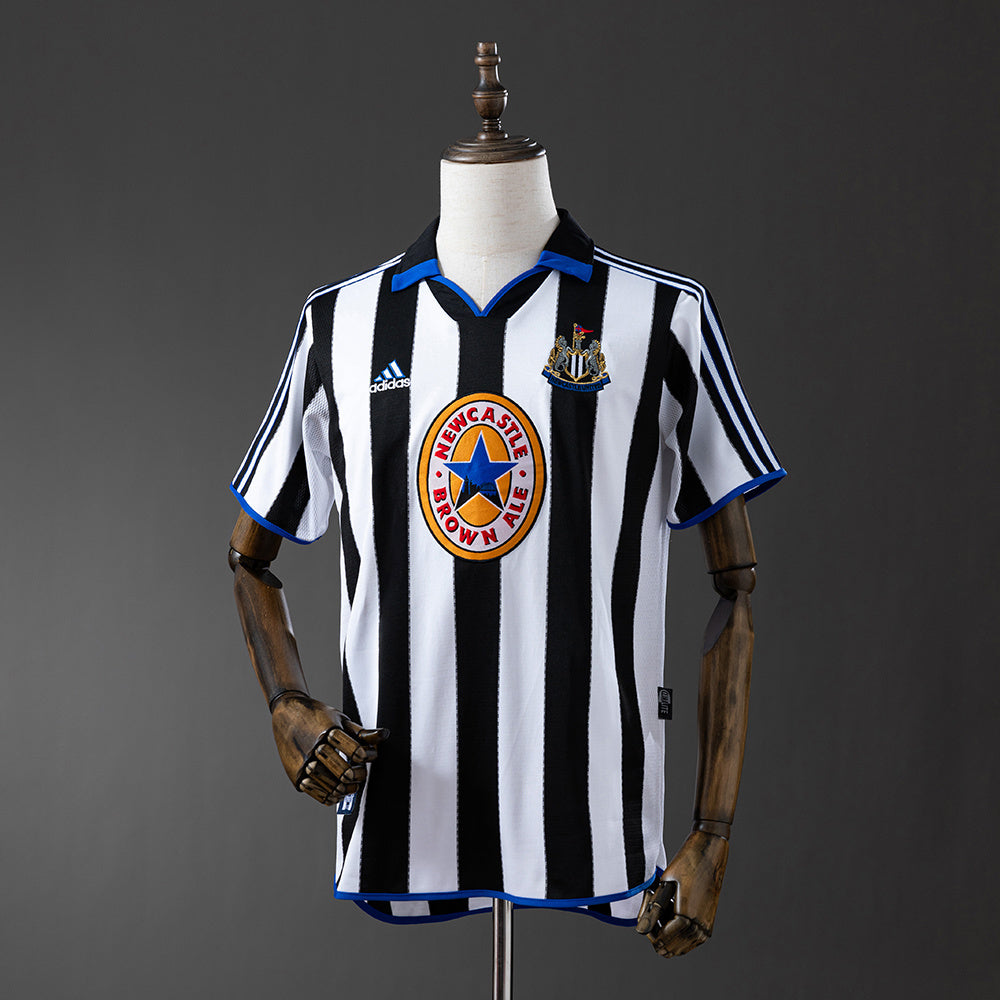 Newcastle United Jersey 1999-00 Home Retro Kit product image 1