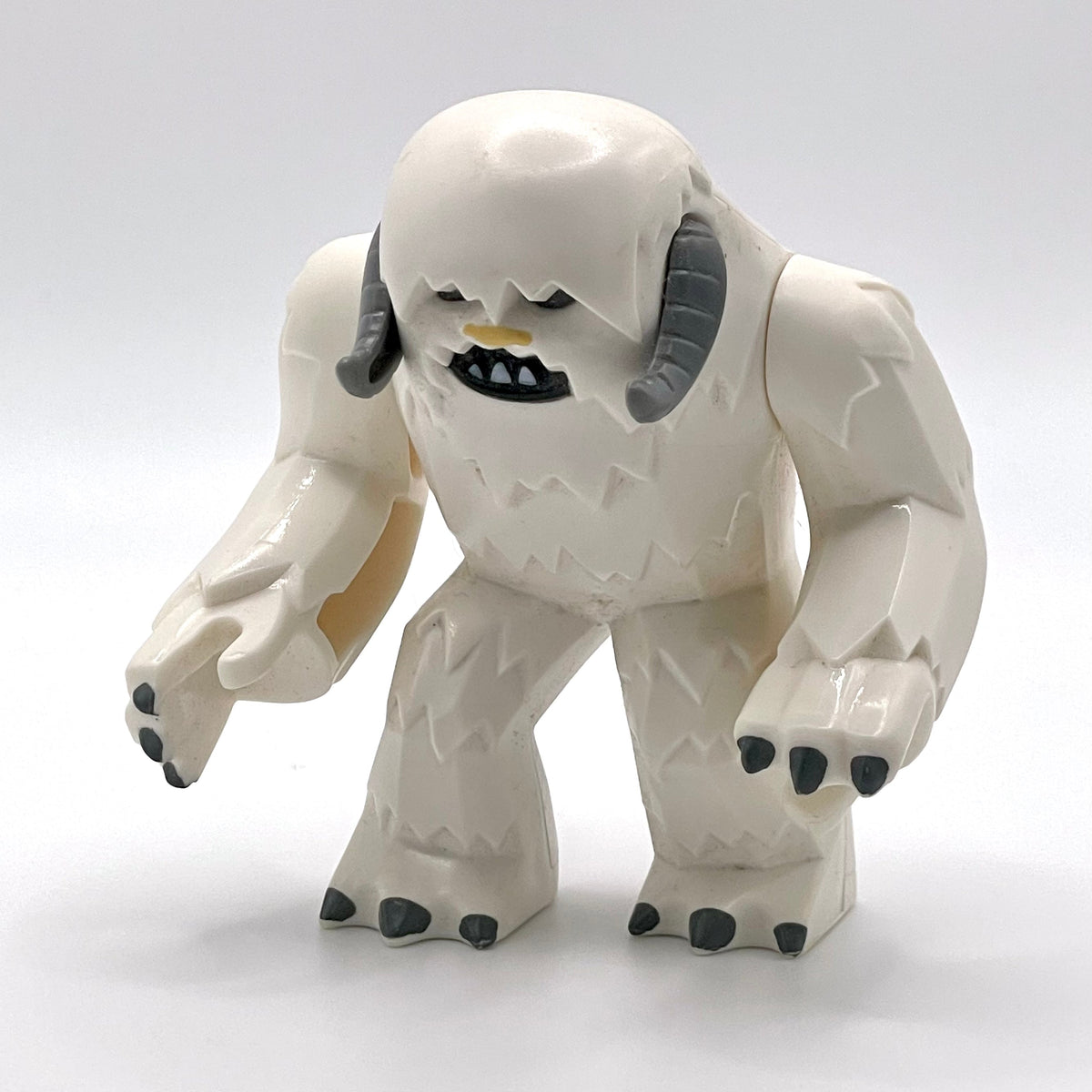 Wampa product image 1, provided for visual reference and product detail review