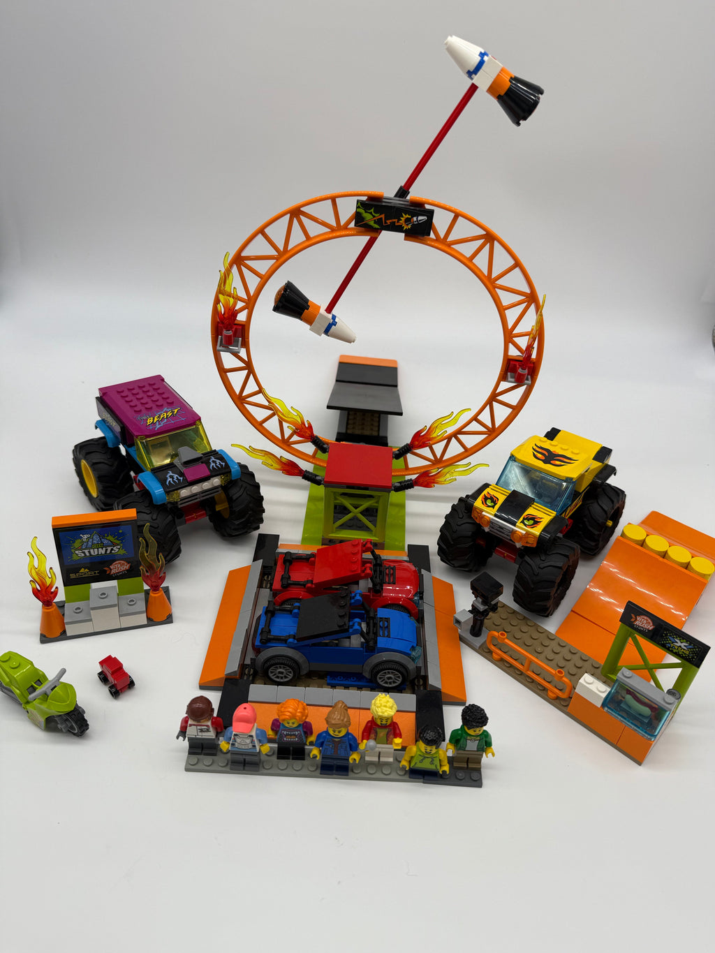 Stunt Show Arena product image 1, provided for visual reference and product detail review