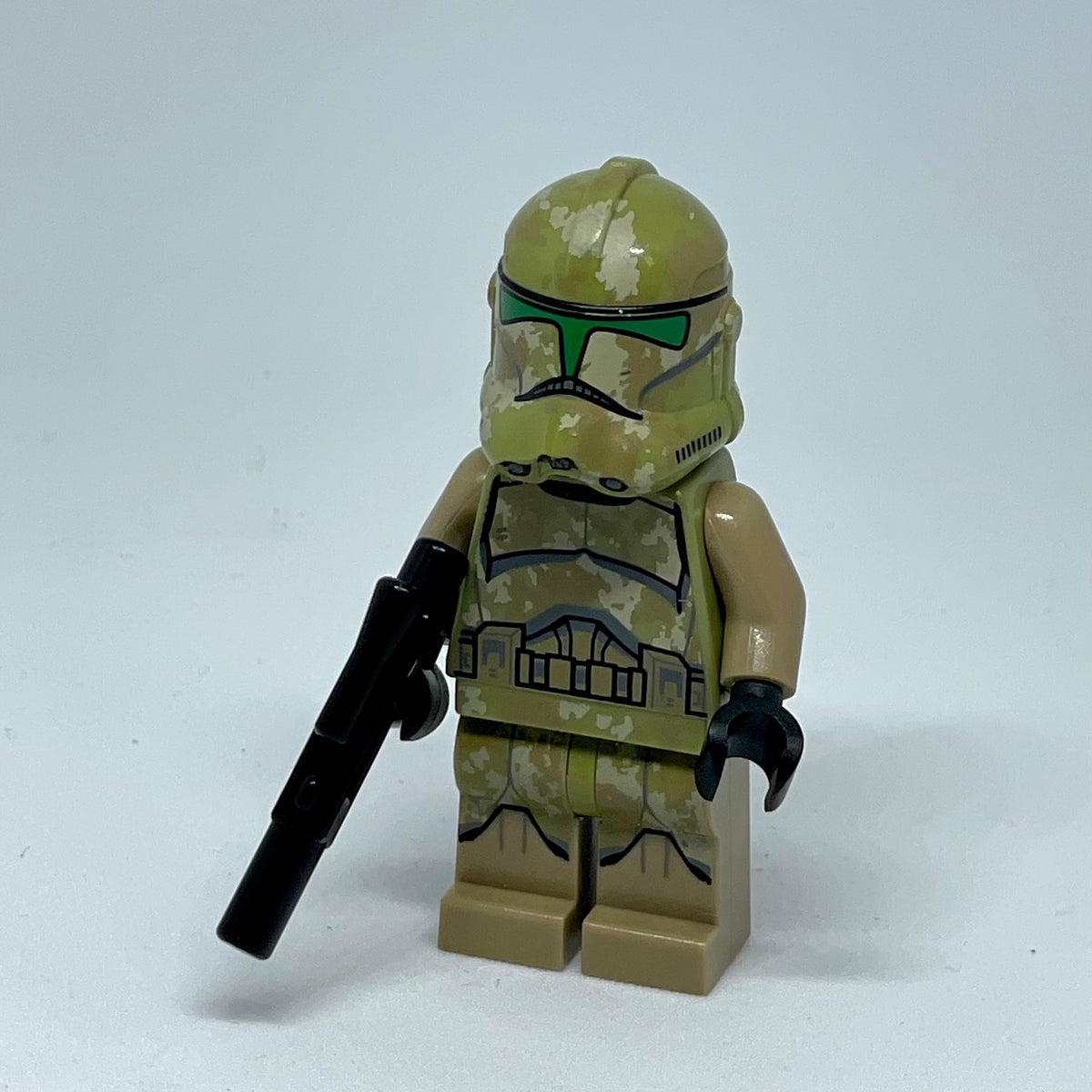 Clone Trooper, 41st Elite Corps (Phase 2) - Kashyyyk Camouflage, Scowl product image 1, provided for visual reference and