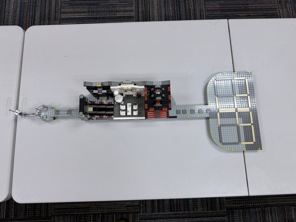Lego Cloud City 10123 product image 35, provided for visual reference and product detail review