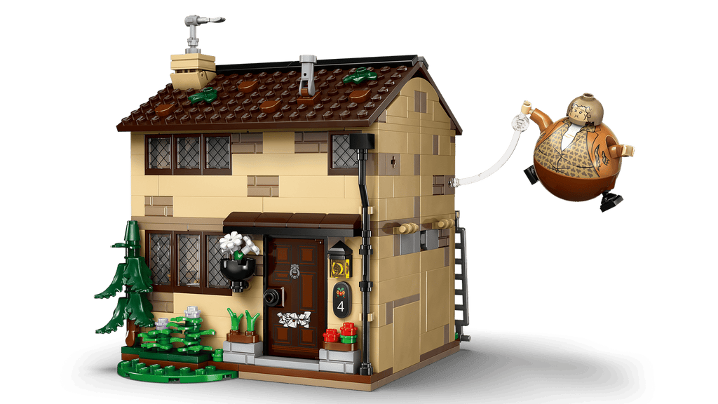LEGO® Harry Potter™ #76451 Privet Drive: Aunt Marge's Visit product image 4, provided for visual reference and product