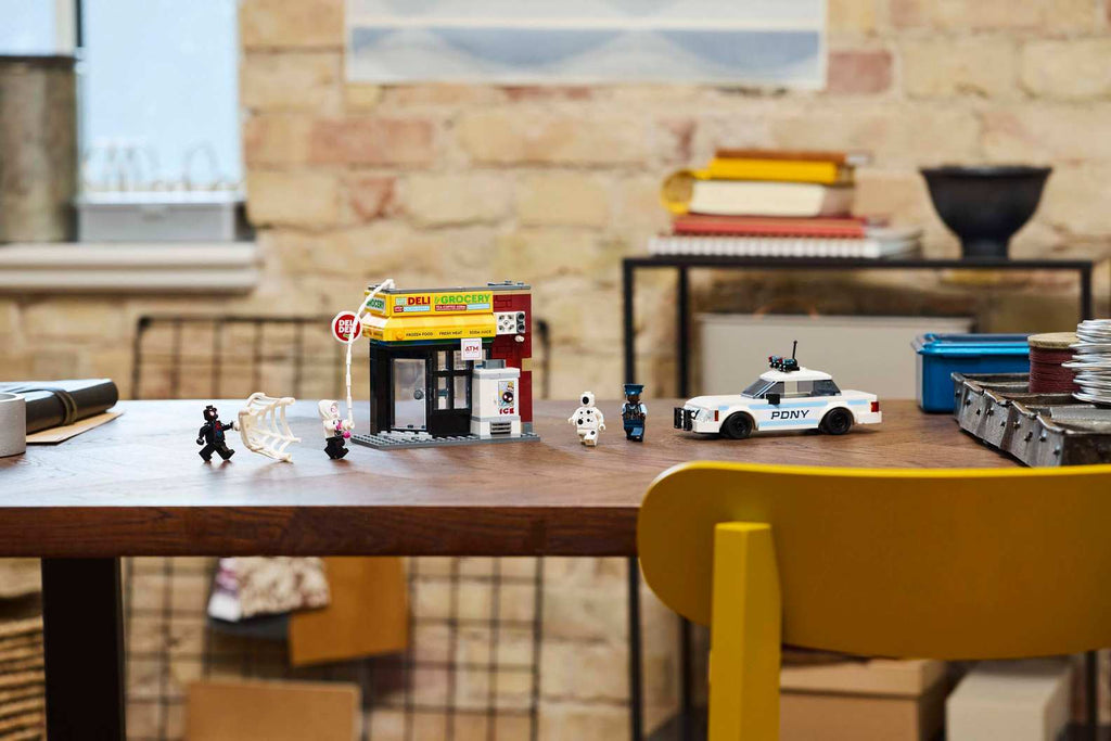 LEGO® Marvel #76311 Spider-Verse: Miles Morales vs. The Spot product image 8, provided for visual reference and product