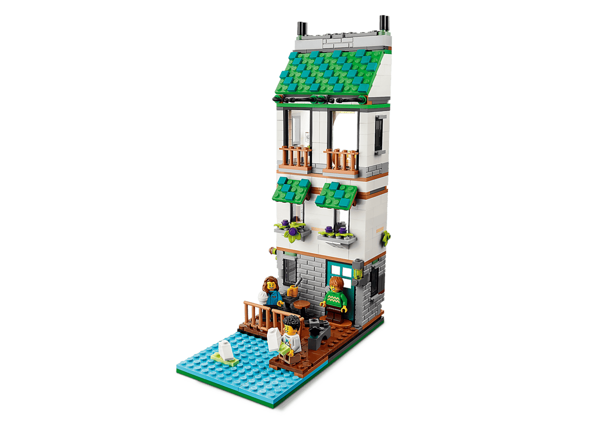 LEGO® Creator 3-in-1 #31139 Cozy House product image 10, provided for visual reference and product detail review
