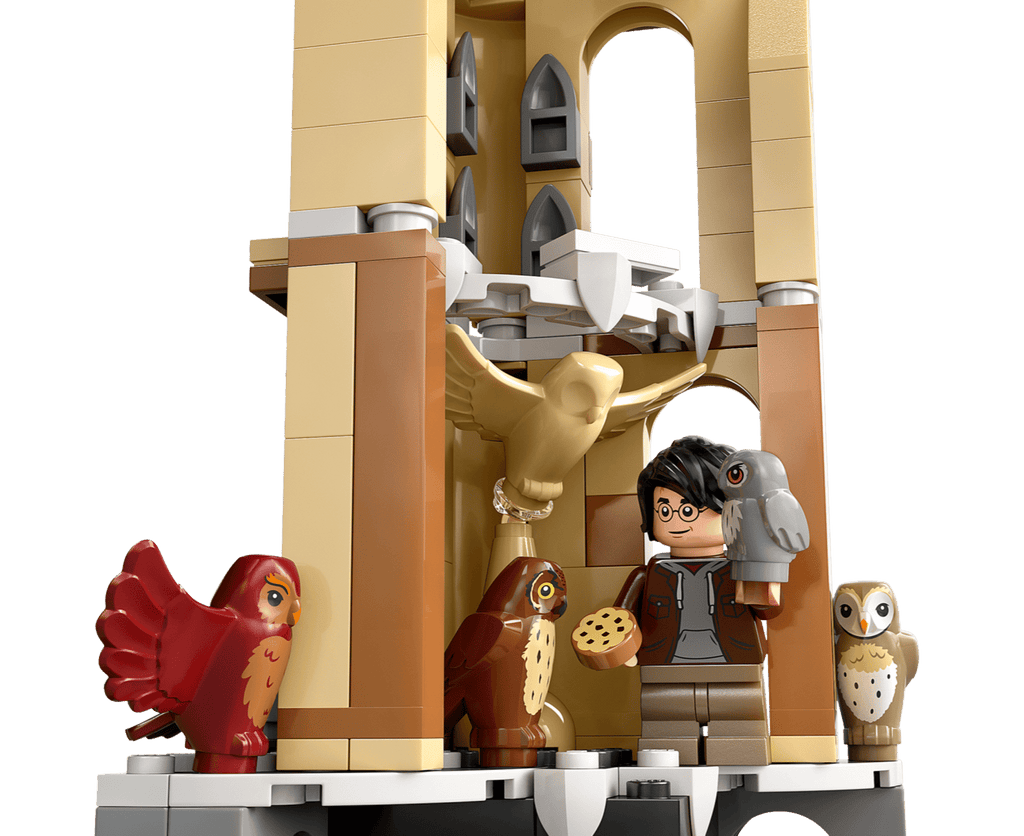 LEGO® Harry Potter™ #76430 Hogwarts™ Castle Owlery product image 7, provided for visual reference and product detail review