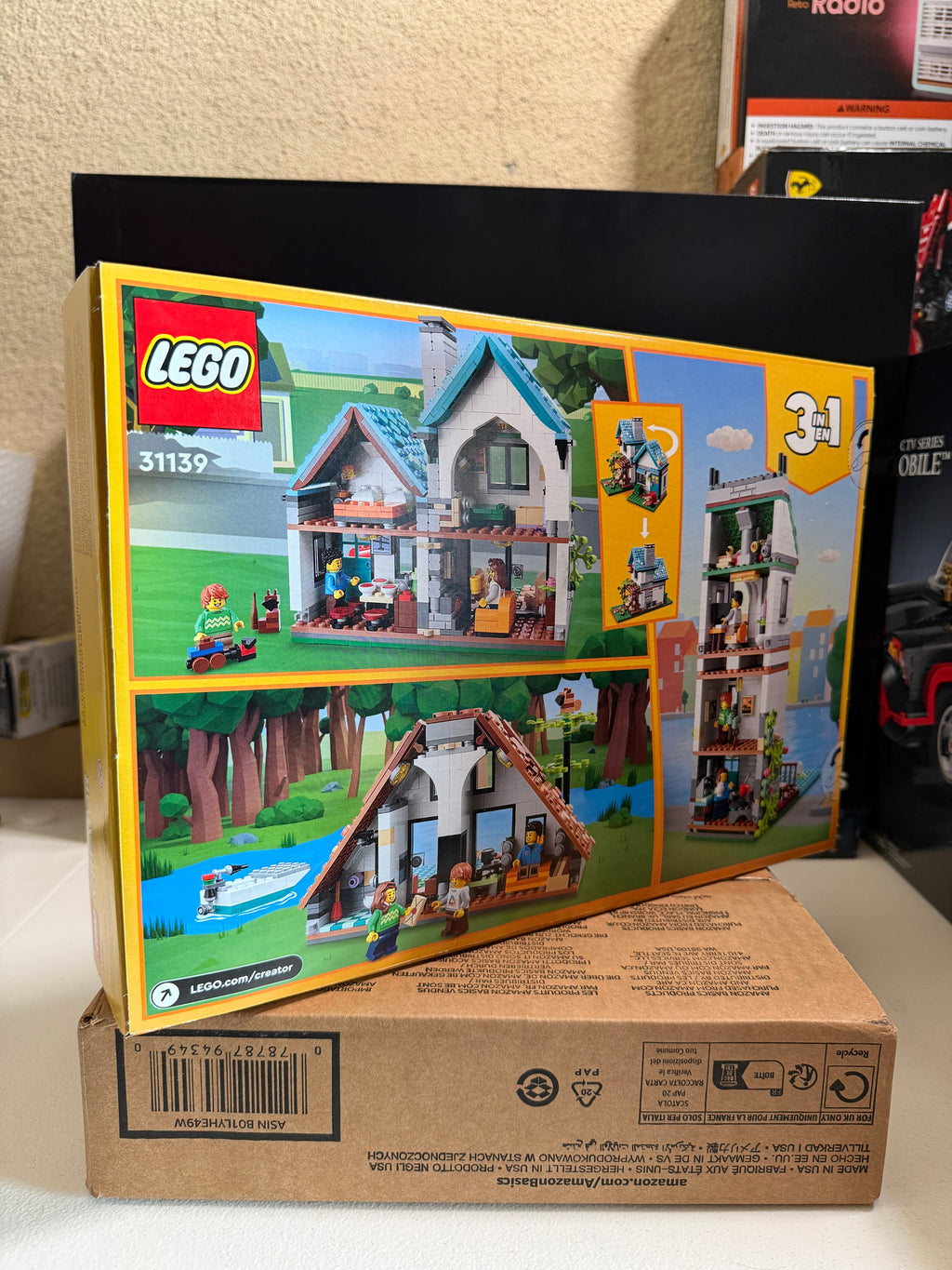 LEGO® Creator 3-in-1 #31139 Cozy House product image 3, provided for visual reference and product detail review
