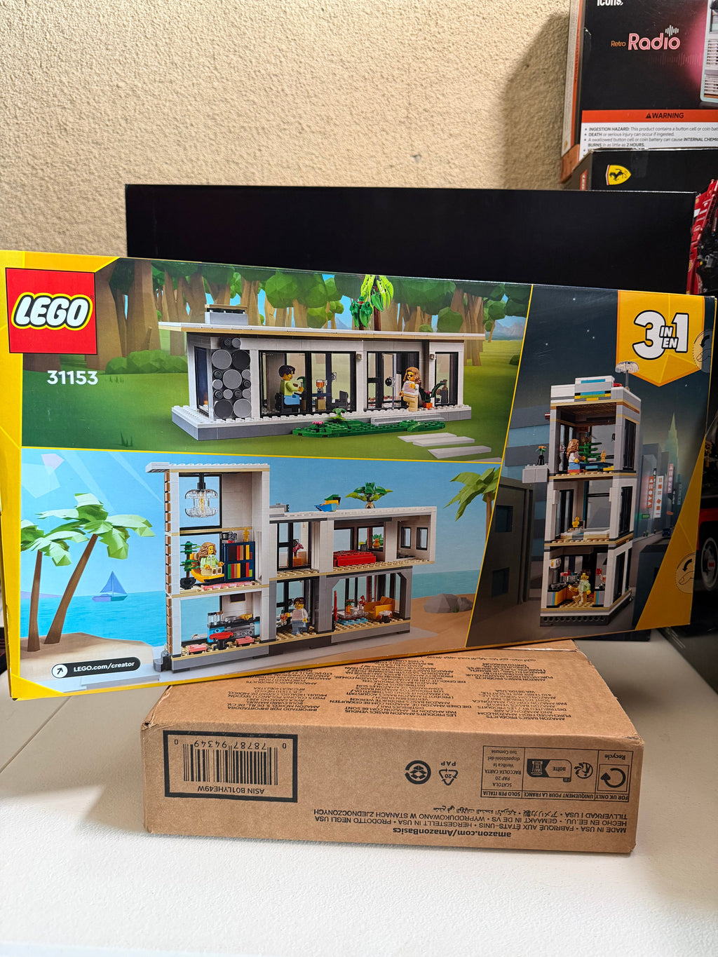 LEGO® Creator 3-in-1 #31153 Modern House product image 3, provided for visual reference and product detail review
