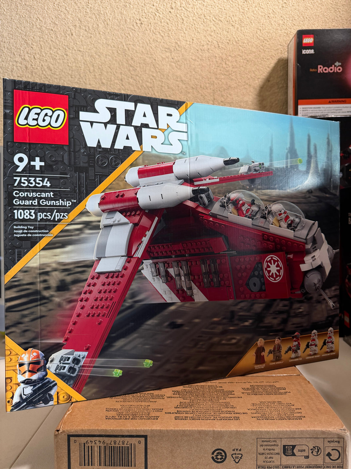 LEGO® Star Wars™ #75354 Coruscant Guard Gunship™ product image 2, provided for visual reference and product detail review