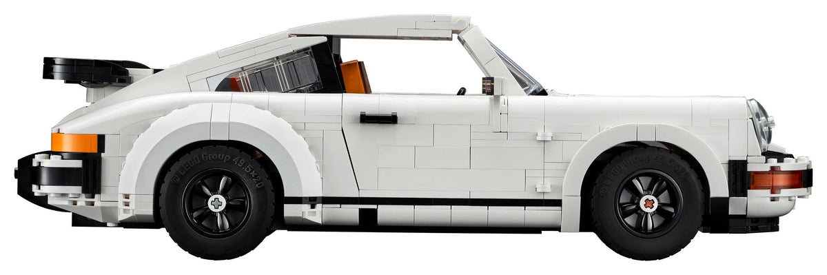 LEGO® Icons #10295 Porsche 911 product image 11, provided for visual reference and product detail review