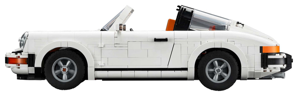 LEGO® Icons #10295 Porsche 911 product image 16, provided for visual reference and product detail review