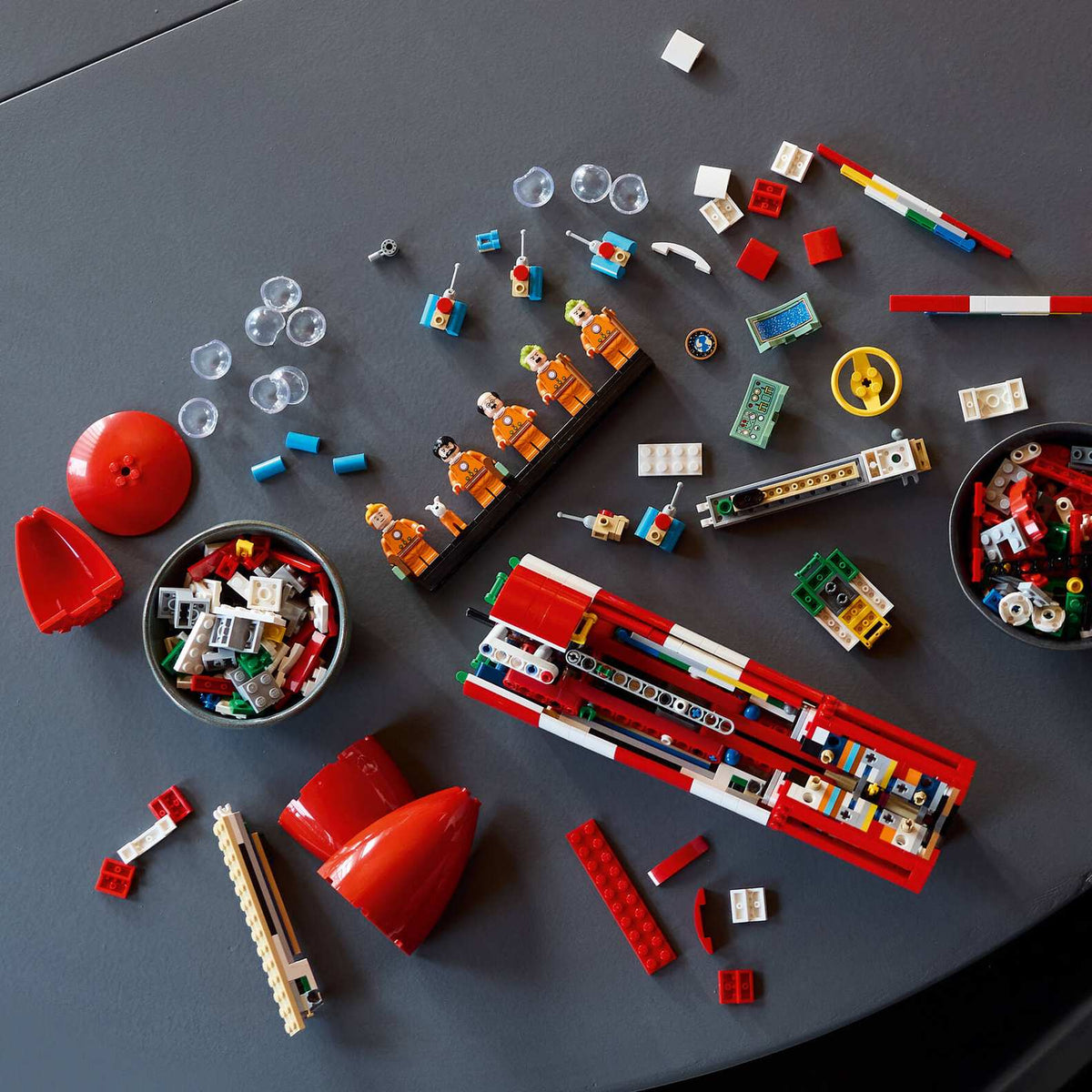 LEGO® Ideas #21367 Tintin® Moon Rocket product image 8, provided for visual reference and product detail review