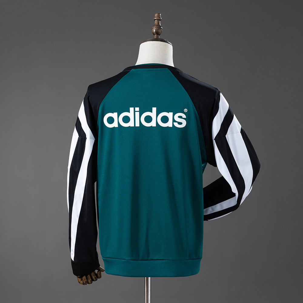 Liverpool Retro Jersey 2026-2027 Long Sleeves Football Kit product image 2