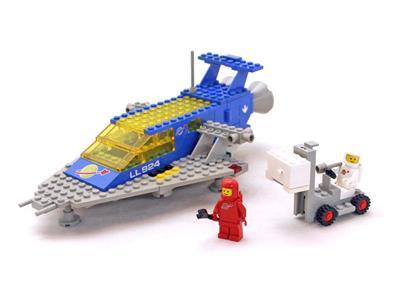 924 Space Cruiser (Certified) LEGO Space product image 1, provided for visual reference and product detail review