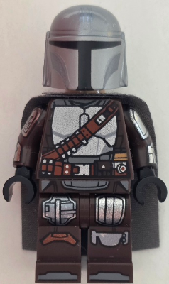 The Mandalorian / Din Djarin / 'Mando' - Silver Beskar Armor, Cape, Printed Head, Reddish Brown and Dark Silver Knee Pads