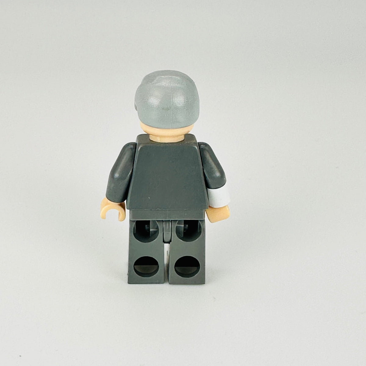 sw0157: Grand Moff Tarkin (Smooth Hair) product image 3, provided for visual reference and product detail review