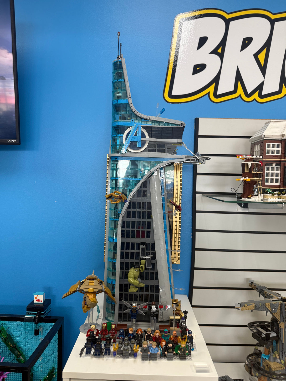 Avengers Tower product image 2, provided for visual reference and product detail review
