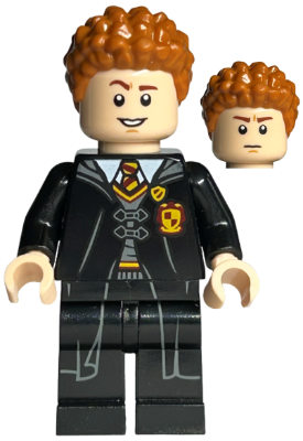 Percy Weasley - Gryffindor Robe Clasped (hp375) product image 1, provided for visual reference and product detail review