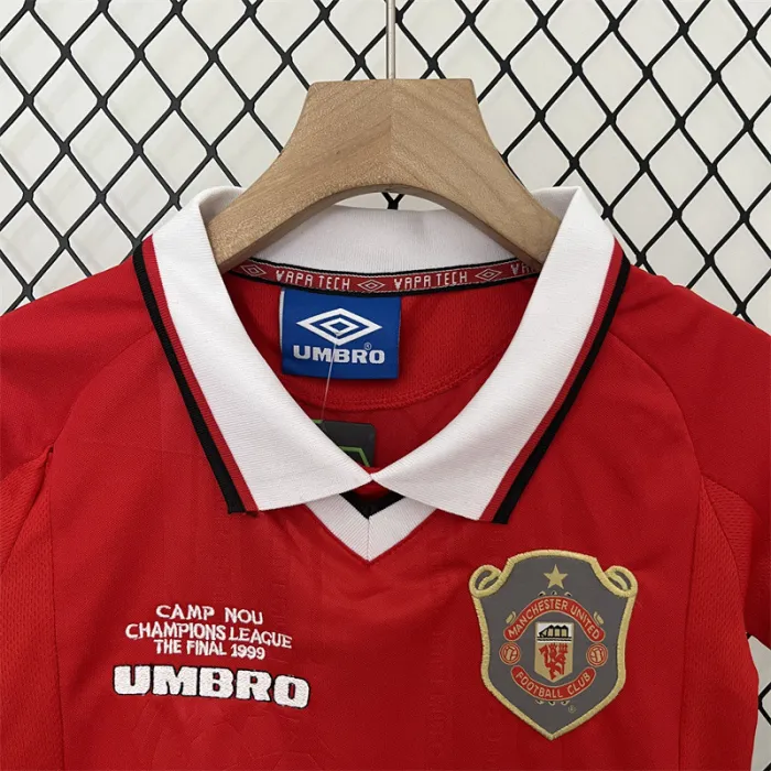 Retro Kids Manchester United Home Jersey 99/00 product image 2