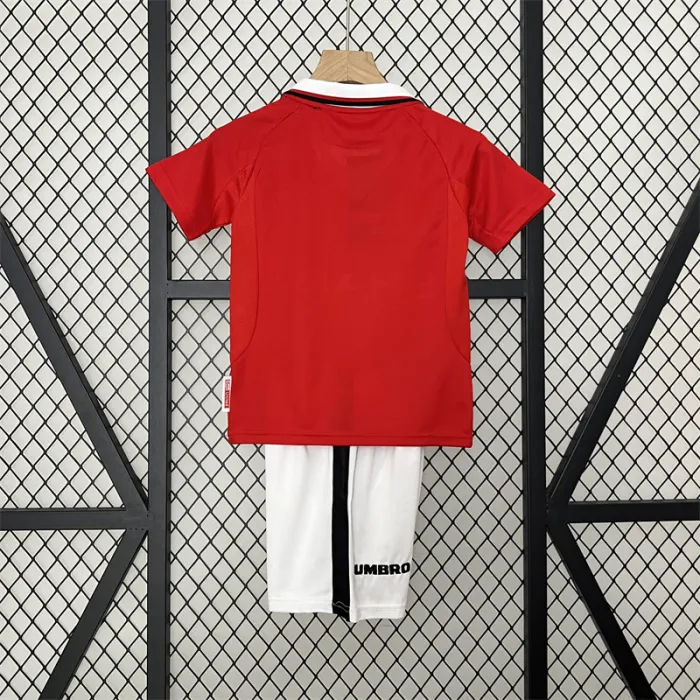 Retro Kids Manchester United Home Jersey 99/00 product image 8