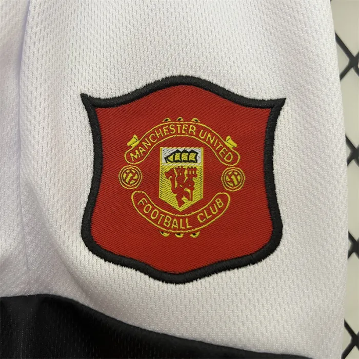Retro Kids Manchester United Home Jersey 94/96 product image 6