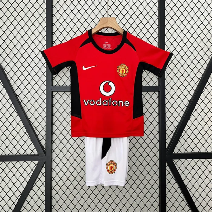 Retro Kids Manchester United Home Jersey 02/04 product image 1