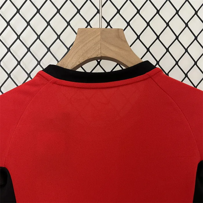 Retro Kids Manchester United Home Jersey 02/04 product image 6