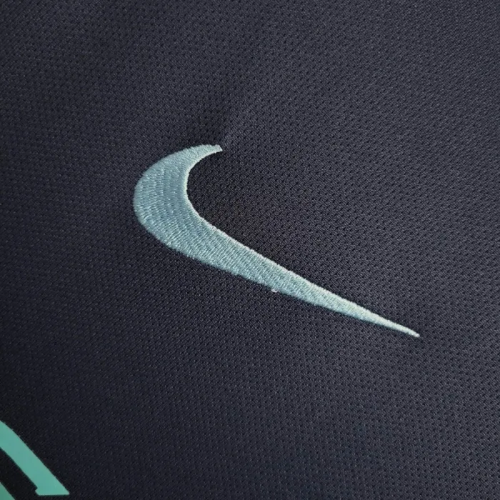 Retro Manchester City Away Kit 15/16 Football Jersey product image 2