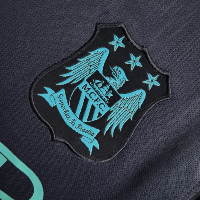 Retro Manchester City Away Kit 15/16 Football Jersey product image 3