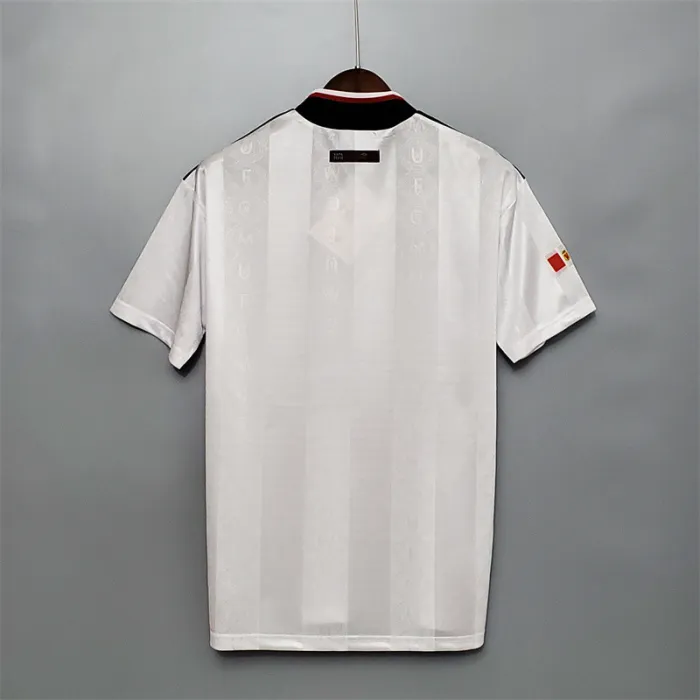Manchester United Jersey Away Kit 1997/98 Retro Football product image 9