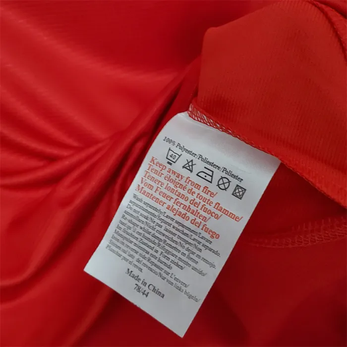 Manchester United Jersey Home Kit 2000/01 Retro Football product image 7
