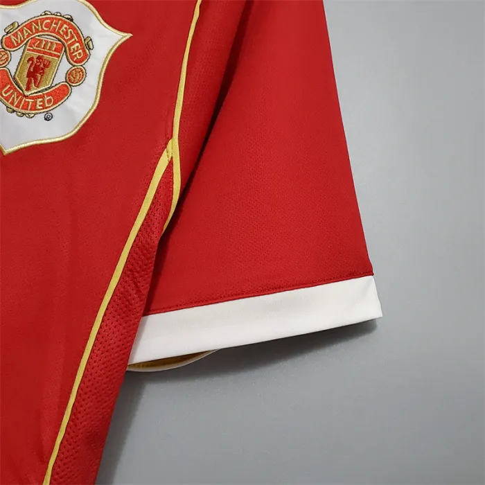 Manchester United Jersey Home Kit 2006/07 Retro Football product image 5