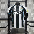 player version newcastle united jersey 25/26 home football product image 1